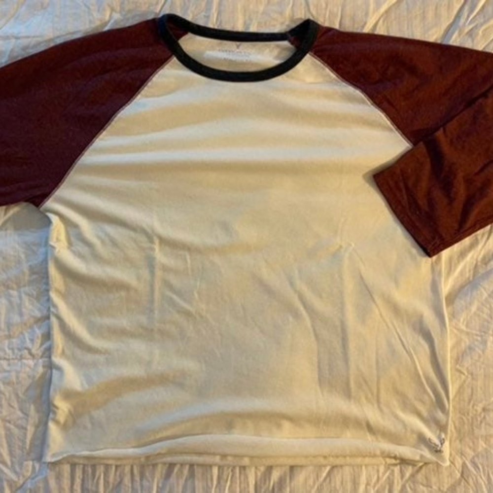 American Eagle Raglan Shirt